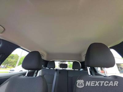 2025 Nissan Kicks S - zdjęcie 11 z 20 - miniatura
