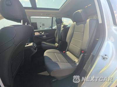 2026 Mercedes-Benz GLS 450 4MATIC - zdjęcie 13 z 21 - miniatura