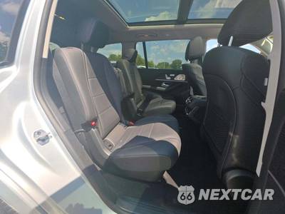 2026 Mercedes-Benz GLS 450 4MATIC - zdjęcie 17 z 21 - miniatura