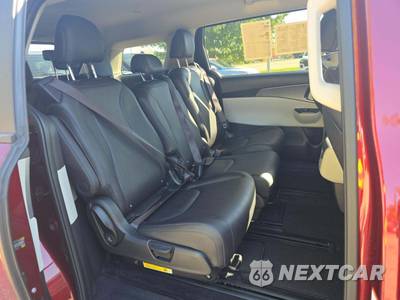 2024 Kia Carnival MPV LX w/ Seat Package 121.7" WB - zdjęcie 17 z 24 - miniatura