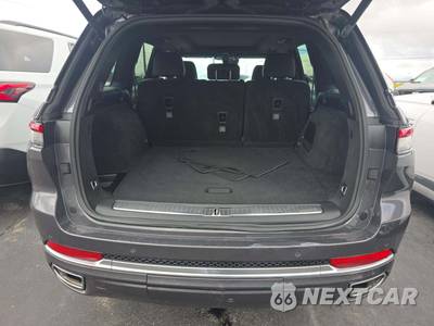 2023 Jeep Grand Cherokee Summit Reserve - zdjęcie 14 z 20 - miniatura
