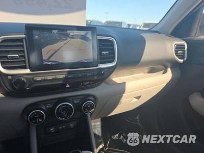 2023 Hyundai Venue SEL - zdjęcie 10 z 20 - miniatura