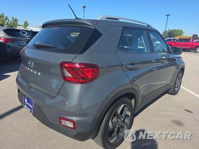 2023 Hyundai Venue SEL - zdjęcie 3 z 20 - miniatura
