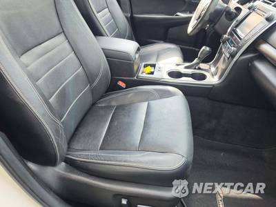 2015 Toyota Camry XLE - zdjęcie 18 z 22 - miniatura