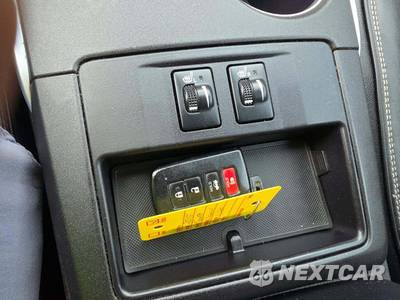 2015 Toyota Camry XLE - zdjęcie 8 z 22 - miniatura