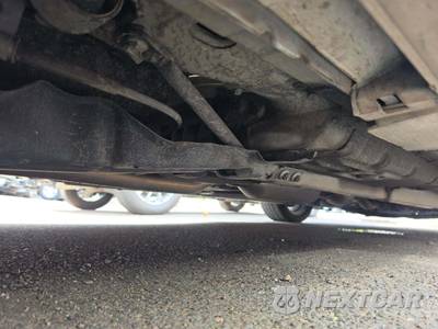2015 Toyota Camry XLE - zdjęcie 17 z 22 - miniatura