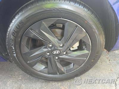 2023 Hyundai Elantra SEL - zdjęcie 22 z 23 - miniatura