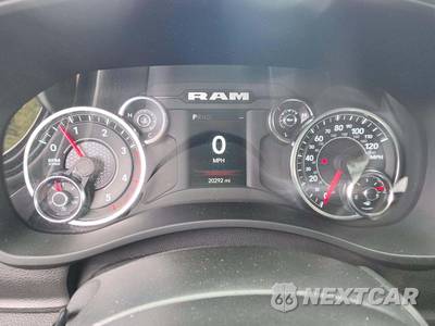 2024 Ram 3500 Tradesman Crew Cab Long Bed DRW - zdjęcie 9 z 23 - miniatura