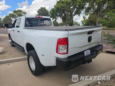 2024 Ram 3500 Tradesman Crew Cab Long Bed DRW - zdjęcie 2 z 23 - miniatura
