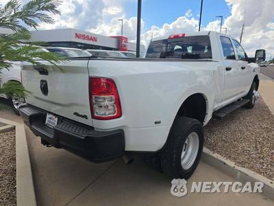2024 Ram 3500 Tradesman Crew Cab Long Bed DRW - zdjęcie 3 z 23 - miniatura