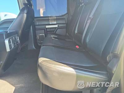 2017 Ford Super Duty F-250 Lariat Crew Cab Medium Bed - zdjęcie 13 z 23 - miniatura