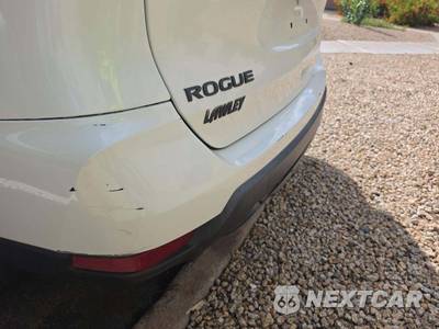 2018 Nissan Rogue SV - zdjęcie 23 z 25 - miniatura