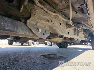 2019 Ford Super Duty F-350 Cab Chassis XL Crew Cab DRW - zdjęcie 4 z 18 - miniatura
