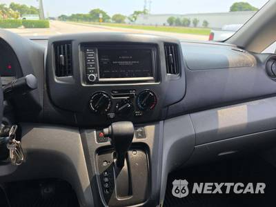2020 Nissan NV200 Compact Cargo S 115.2" WB - zdjęcie 10 z 24 - miniatura