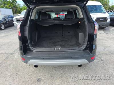 2018 Ford Escape Titanium - zdjęcie 14 z 28 - miniatura