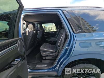 2026 Cadillac Escalade Sport 1SC - zdjęcie 13 z 23 - miniatura