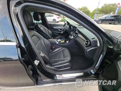 2015 Mercedes-Benz C 300 4MATIC Sedan - zdjęcie 18 z 29 - miniatura
