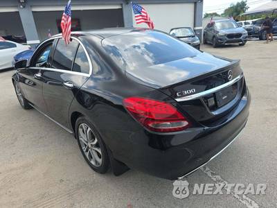 2015 Mercedes-Benz C 300 4MATIC Sedan - zdjęcie 2 z 29 - miniatura