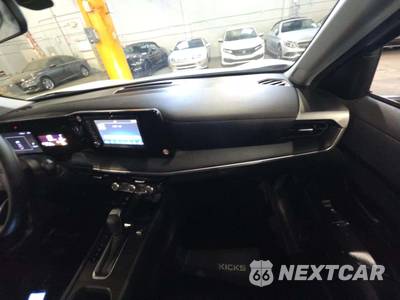 2025 Nissan Kicks S - zdjęcie 19 z 23 - miniatura