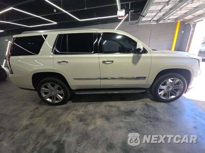 2015 Cadillac Escalade Luxury 1SB - zdjęcie 4 z 24 - miniatura