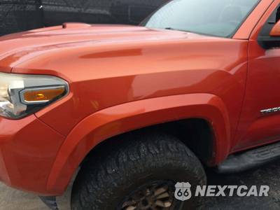 2017 Toyota Tacoma TRD Sport Crew Cab Medium Bed - zdjęcie 22 z 30 - miniatura