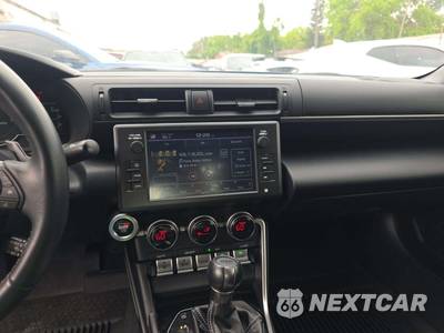 2024 Toyota GR86 - zdjęcie 10 z 25 - miniatura