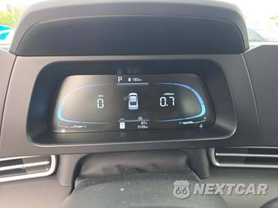 2025 Hyundai Elantra SE - zdjęcie 9 z 22 - miniatura