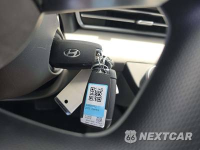 2025 Hyundai Elantra SE - zdjęcie 8 z 24 - miniatura