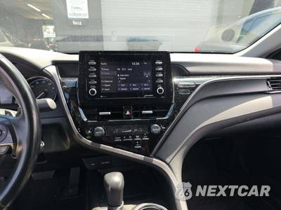 2024 Toyota Camry SE - zdjęcie 10 z 27 - miniatura