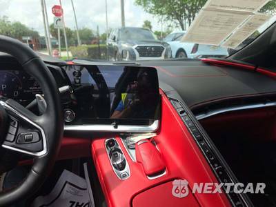 2022 Chevrolet Corvette Stingray Convertible 3LT - zdjęcie 10 z 19 - miniatura