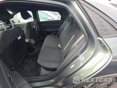 2025 Hyundai Elantra SEL Sport - zdjęcie 13 z 21 - miniatura