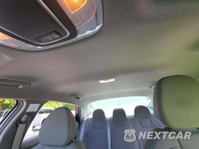2026 Hyundai Elantra SE - zdjęcie 8 z 21 - miniatura
