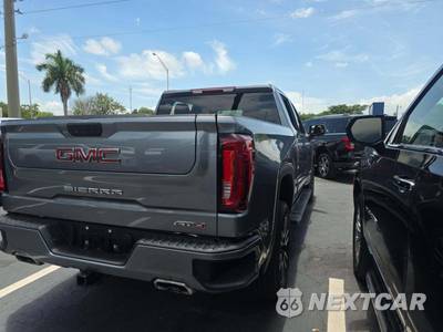 2021 GMC Sierra 1500 AT4 Crew Cab Short Bed 4SB - zdjęcie 3 z 20 - miniatura