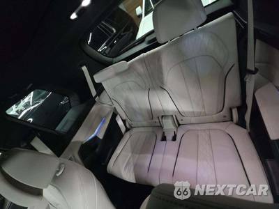 2020 BMW X7 Sports Activity Vehicle xDrive40i M SPORT LINE - zdjęcie 14 z 27 - miniatura
