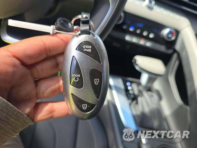 2024 Hyundai Elantra SEL - zdjęcie 8 z 22 - miniatura