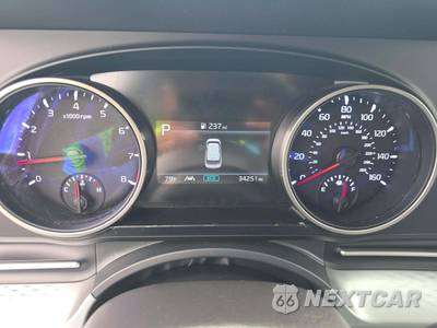 2024 Kia Carnival MPV LX w/ Seat Package 121.7" WB - zdjęcie 9 z 26 - miniatura