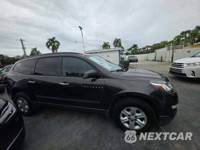 2017 Chevrolet Traverse LS 1LS - zdjęcie 4 z 46 - miniatura