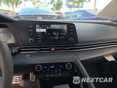 2026 Hyundai Elantra SEL Sport - zdjęcie 10 z 21 - miniatura