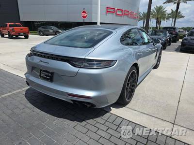 2023 Porsche Panamera Platinum Edition - zdjęcie 3 z 23 - miniatura