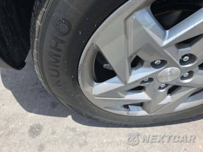 2025 Hyundai Kona SE - zdjęcie 23 z 25 - miniatura