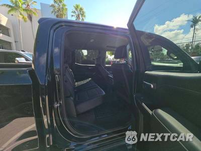 2021 Chevrolet Silverado 1500 LTZ Crew Cab Short Bed 1LZ - zdjęcie 16 z 22 - miniatura