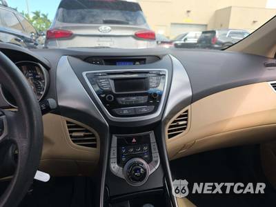 2013 Hyundai Elantra GLS Sedan - zdjęcie 10 z 21 - miniatura