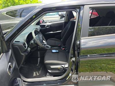2022 Hyundai Venue SE - zdjęcie 6 z 29 - miniatura