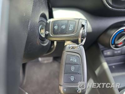 2022 Hyundai Venue SE - zdjęcie 8 z 29 - miniatura