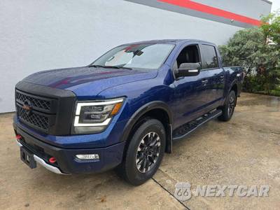 2020 Nissan TITAN PRO-4X Crew Cab Short Bed