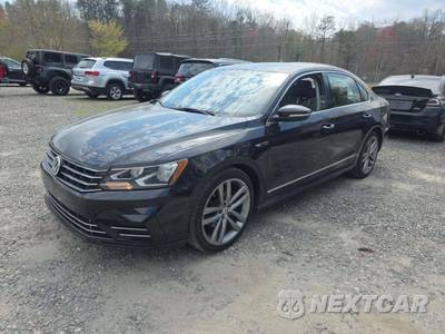 2017 Volkswagen Passat 1.8T R-Line w/Comfort Pkg - zdjęcie 1 z 26 - miniatura