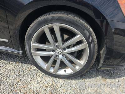 2017 Volkswagen Passat 1.8T R-Line w/Comfort Pkg - zdjęcie 25 z 26 - miniatura