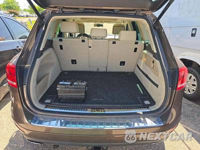 2013 Volkswagen Touareg TDI Lux - zdjęcie 14 z 28 - miniatura