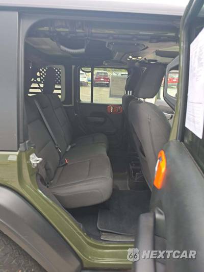 2021 Jeep Wrangler Unlimited Sport Altitude Edition - zdjęcie 13 z 19 - miniatura