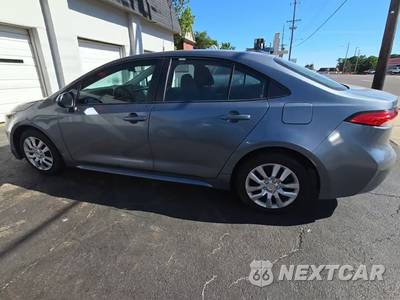 2021 Toyota Corolla LE Sedan - zdjęcie 3 z 36 - miniatura